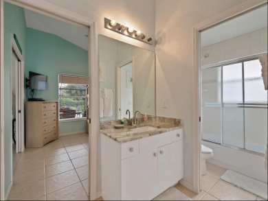 Family Friendly Home 2 Blocks to Beach!